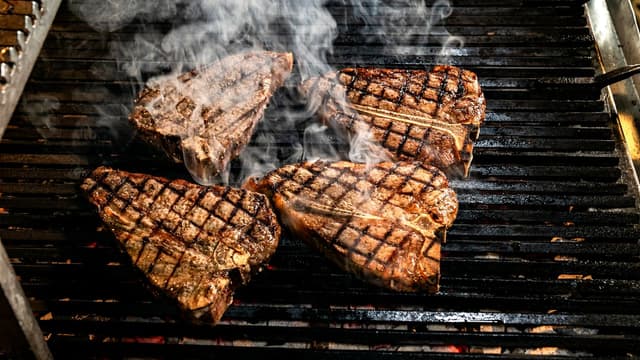 How to Use a Texas Roadhouse Gift Card